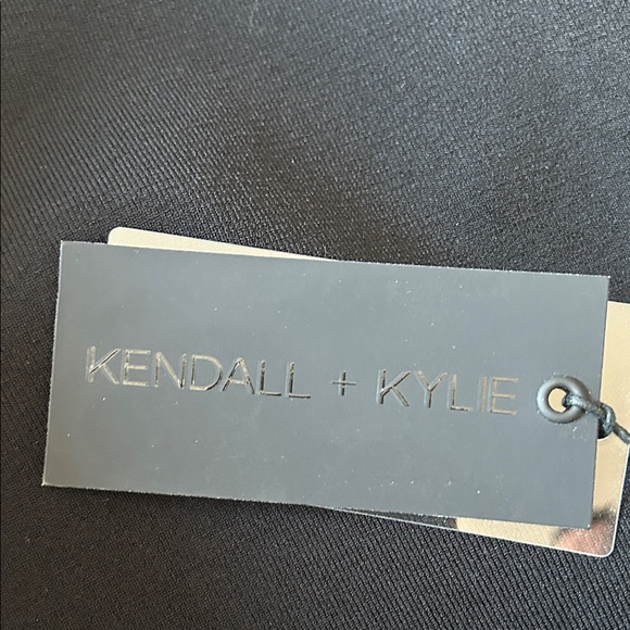 Brand new Kendall and Kylie Black and White Women's Skirt - Picture 3 of 3